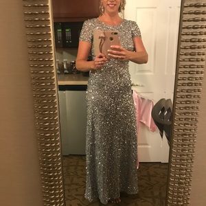 Adrianna papell evening gown